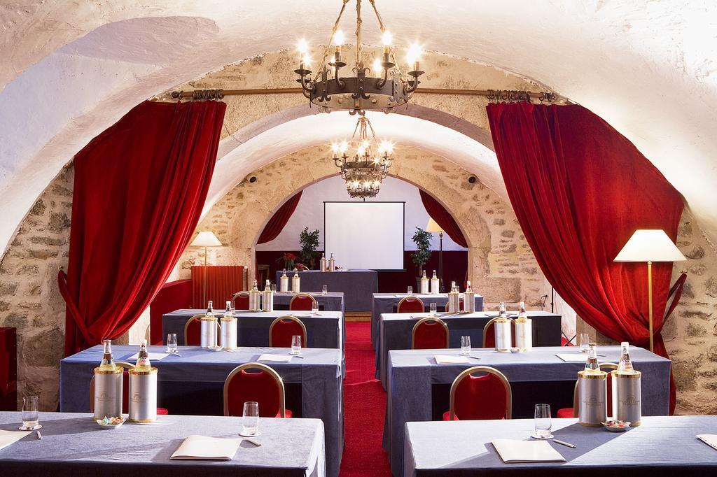 Chateau De Divonne Servizi foto